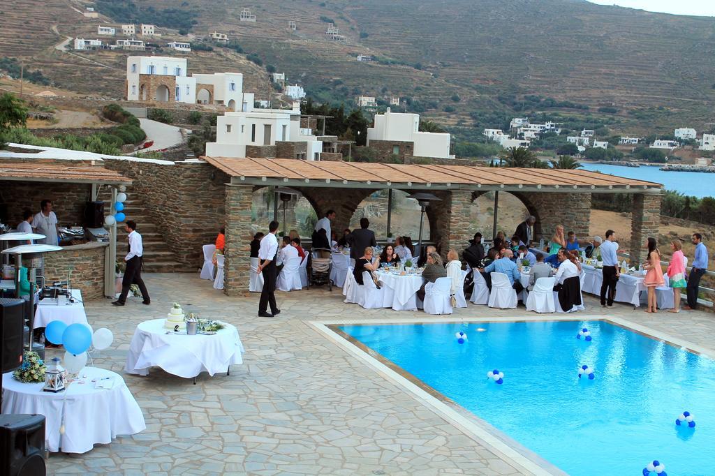 Aparthotel En Plo Agios Romanos Exterior foto